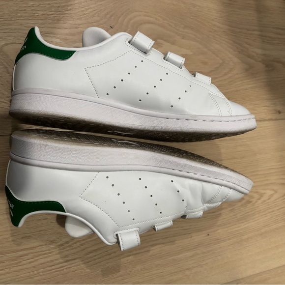 Adidas Stan Smith Velcro (Women’s Size 8) - Picture 3 of 3